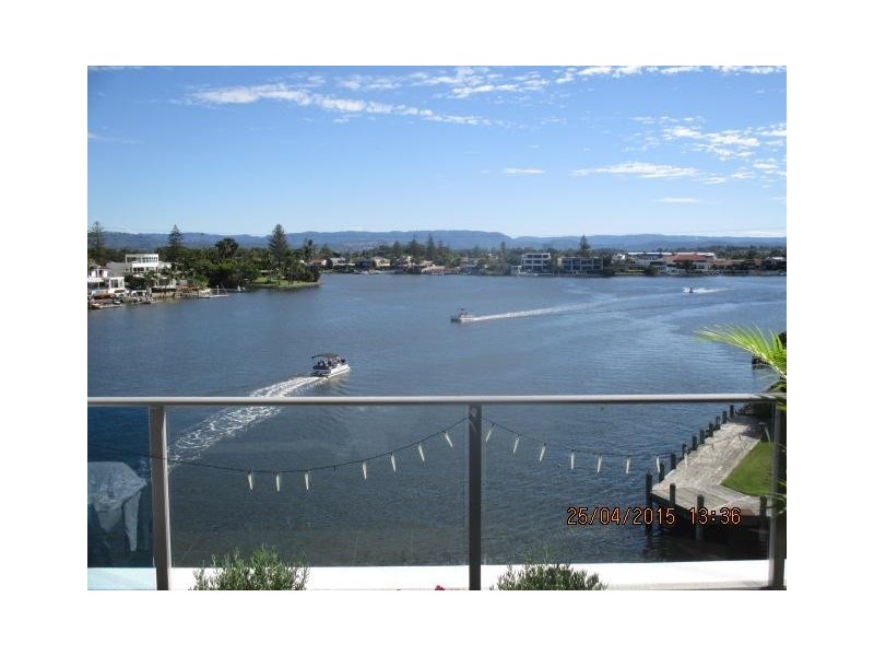 30-32 Paradise Island, Surfers Paradise QLD 4217