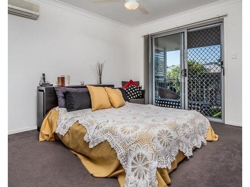 19 Russell Street, Everton Park QLD 4053
