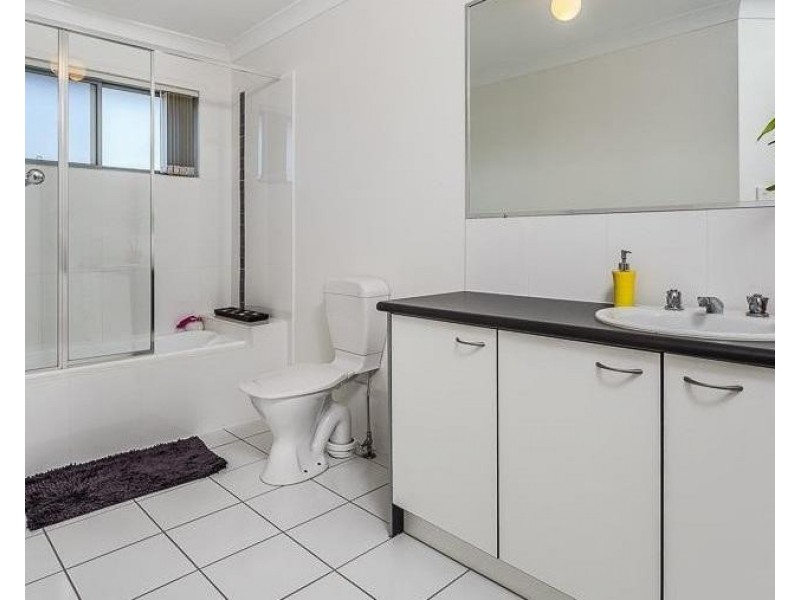 19 Russell Street, Everton Park QLD 4053