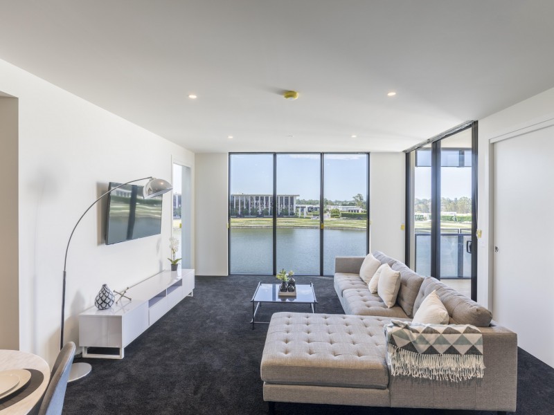 1 The Concourse, Ross Street, Benowa QLD 4217