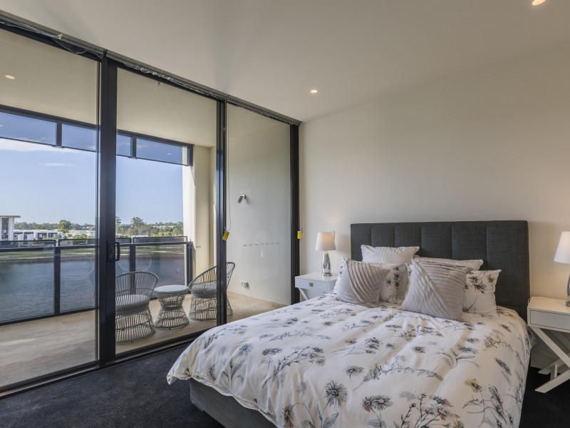 1 The Concourse, Ross Street, Benowa QLD 4217