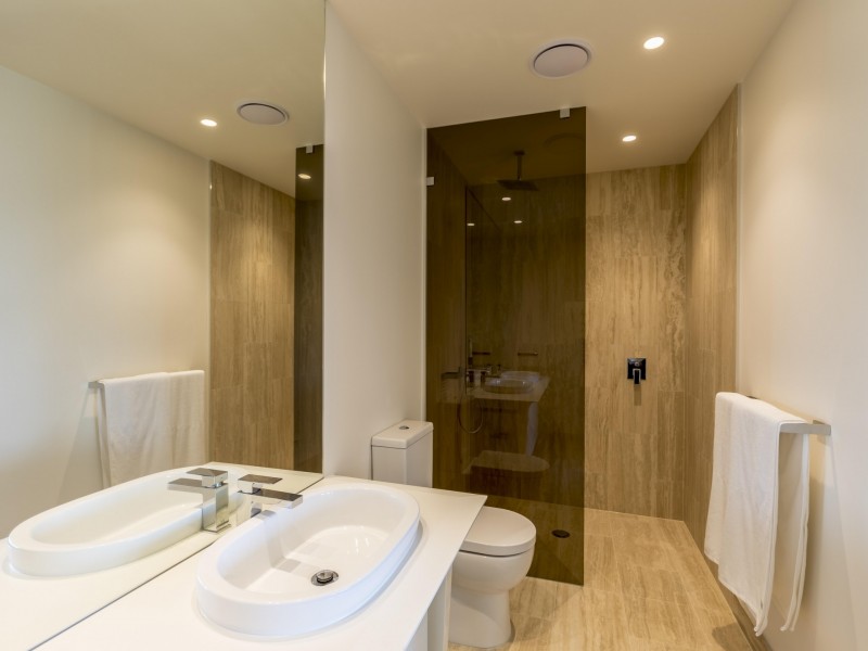 1 The Concourse, Ross Street, Benowa QLD 4217