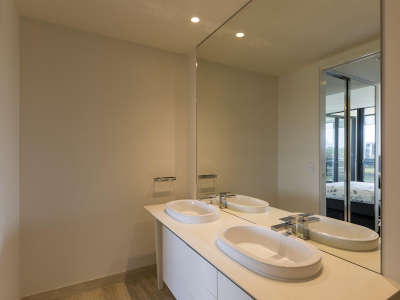 1 The Concourse, Ross Street, Benowa QLD 4217