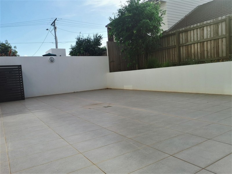 3/12 – 14 Wharf Street, Cleveland QLD 4163