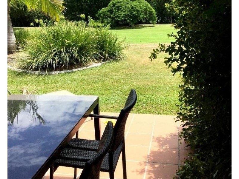 152 Palm Meadows Drive, Carrara QLD 4211