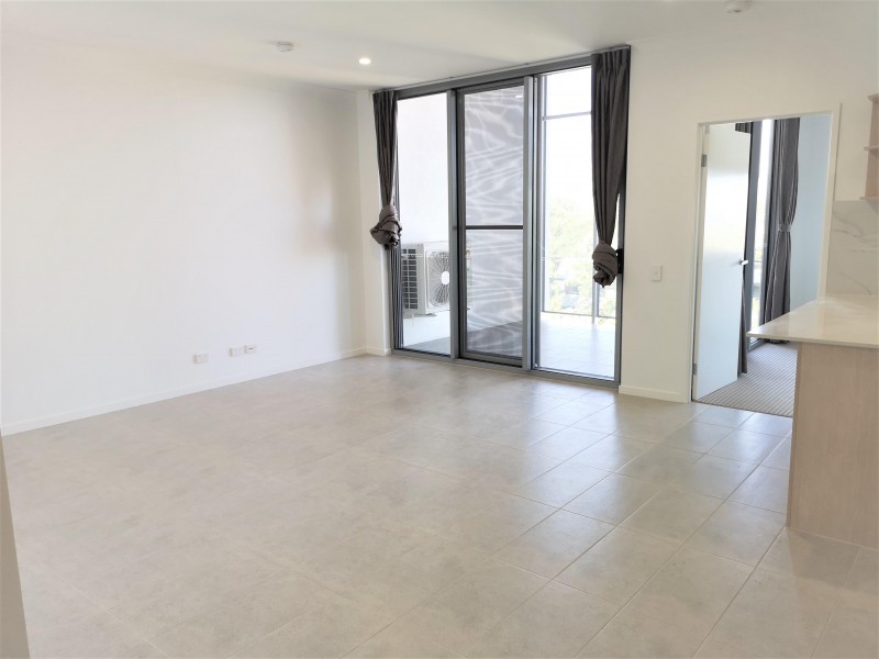 10/12-14 Wharf Street, Cleveland QLD 4163