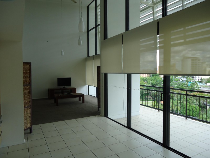 15 Goodwin Street, Kangaroo Point QLD 4169
