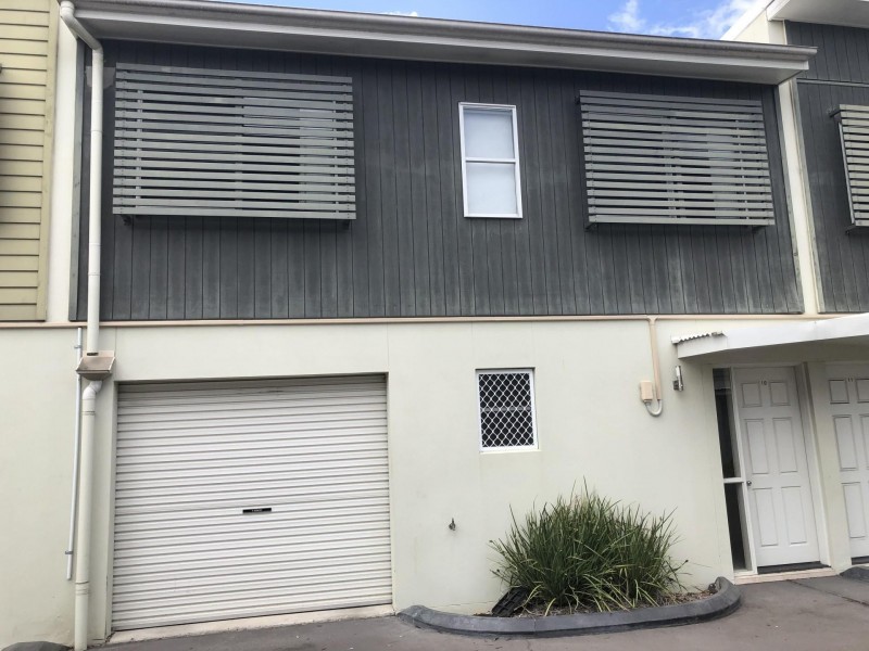 63 Mary Street, Kingston QLD 4114