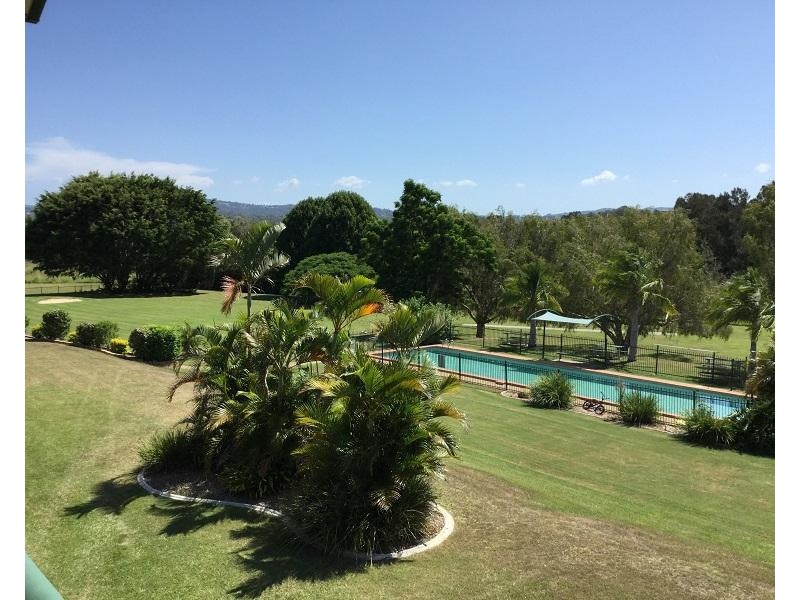 152 Palm Meadows Drive, Carrara QLD 4211