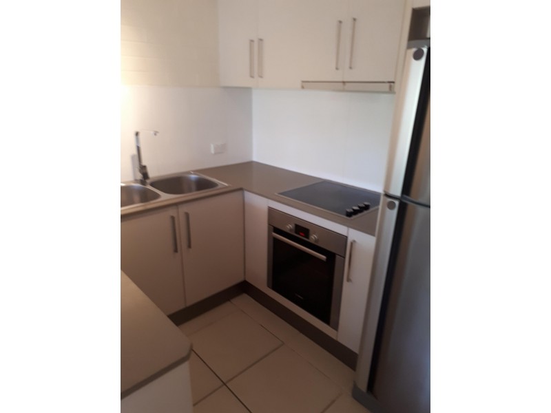 21-25 Old Burleigh Road, Surfers Paradise QLD 4217