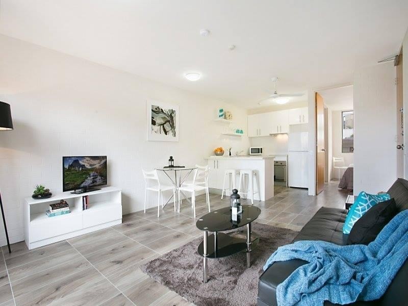 21- 25 Old Burleigh Road, Surfers Paradise QLD 4217