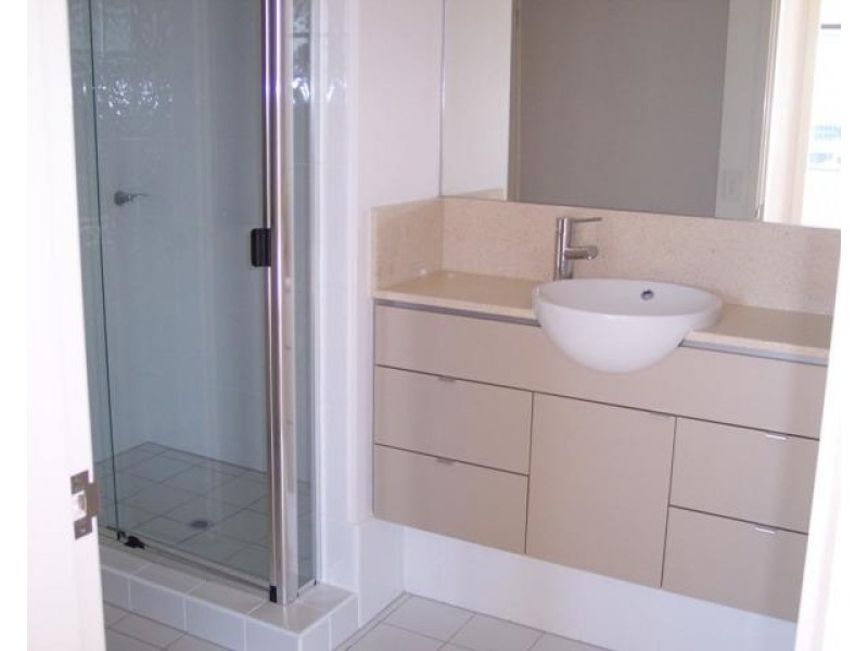 18 Manning, Milton QLD 4064