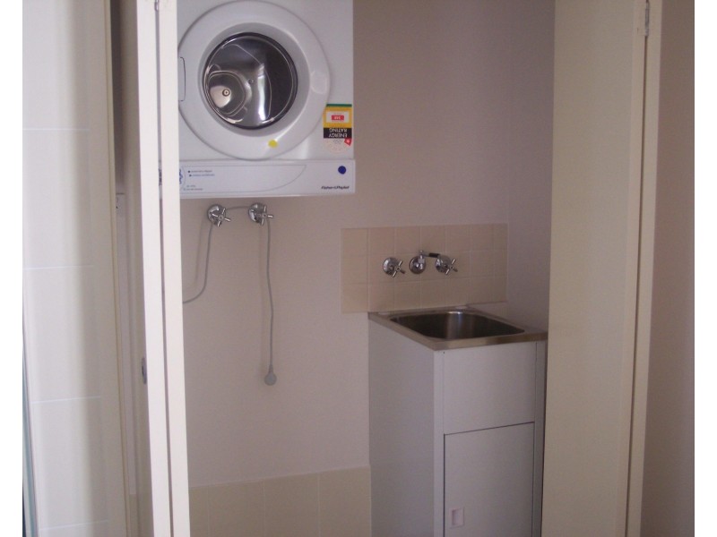 18 Manning, Milton QLD 4064