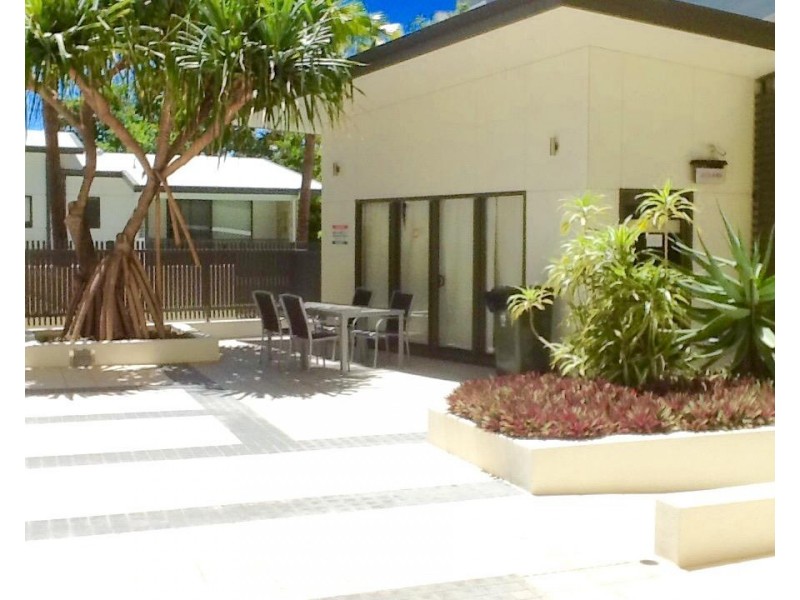18 Manning, Milton QLD 4064