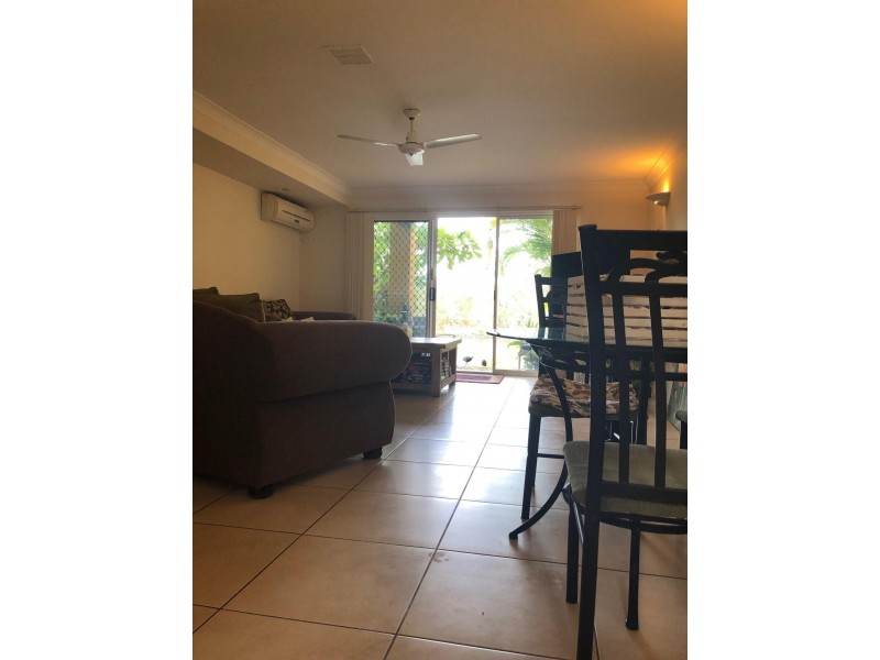 181/215 Cottesloe Drive, Mermaid Waters QLD 4218