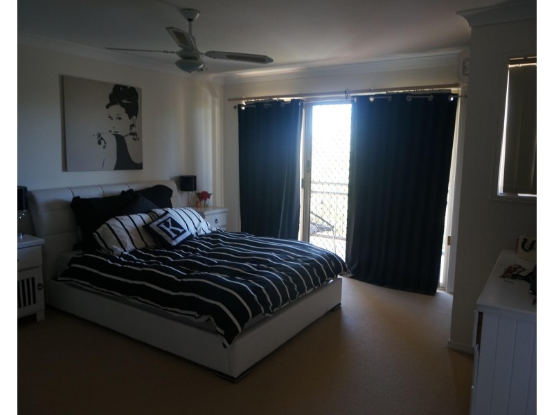 Carrara QLD 4211