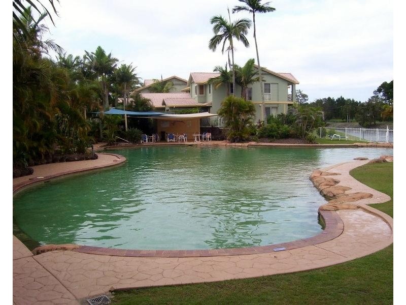 065/215 Cottesloe Drive, Mermaid Waters QLD 4218