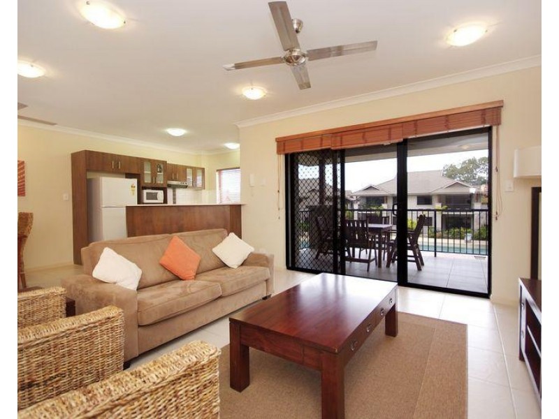 48/1 Robson Street, Mooroobool QLD 4870