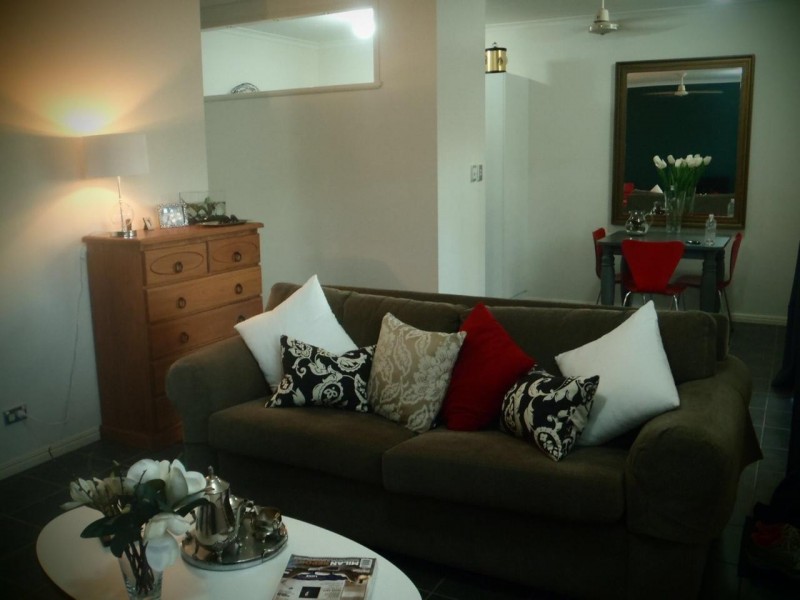 1/8 Grantala St, Manoora QLD 4870