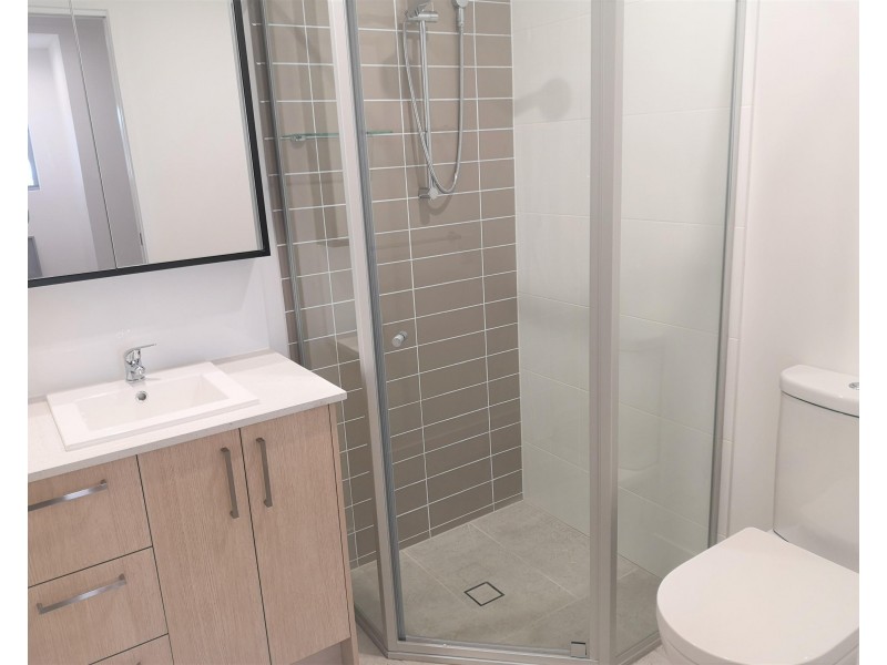 16/12-14 Wharf Street, Cleveland QLD 4163