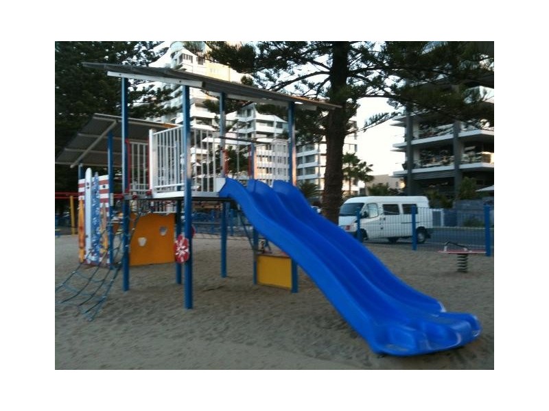 6 Fifth Avenue, Burleigh Heads QLD 4220