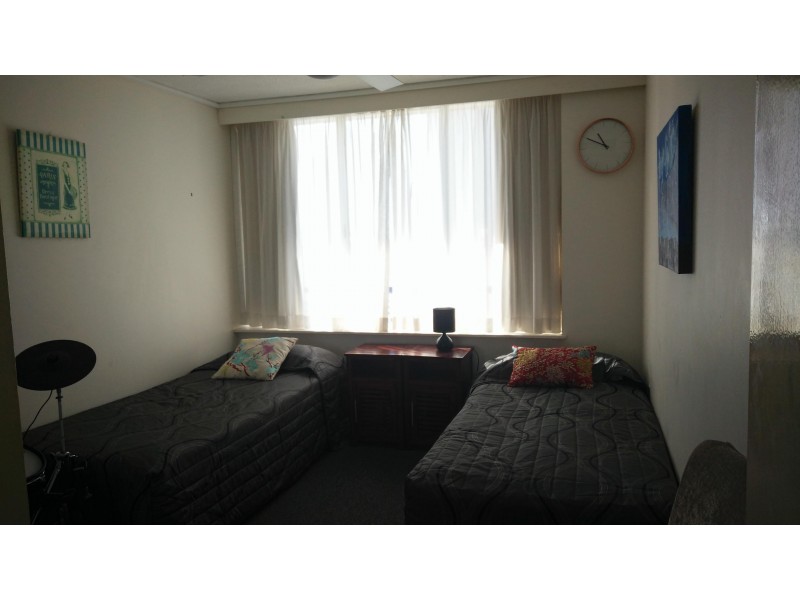67 Ferny Avenue, Surfers Paradise QLD 4217