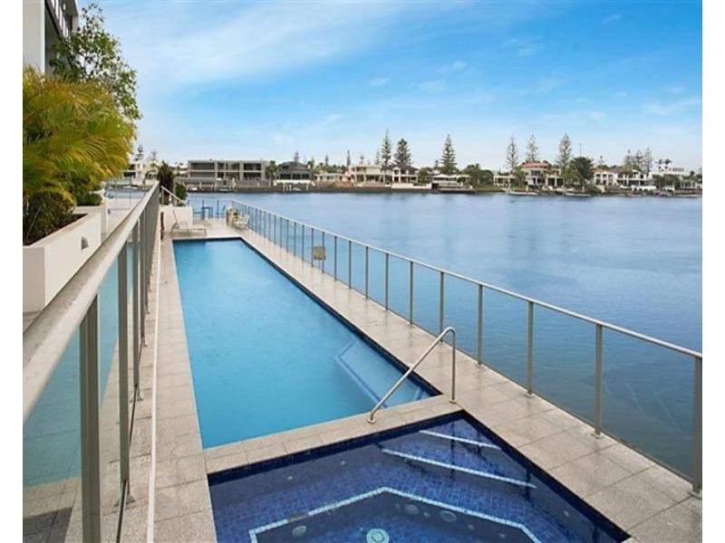 30-32 Paradise Island, Surfers Paradise QLD 4217
