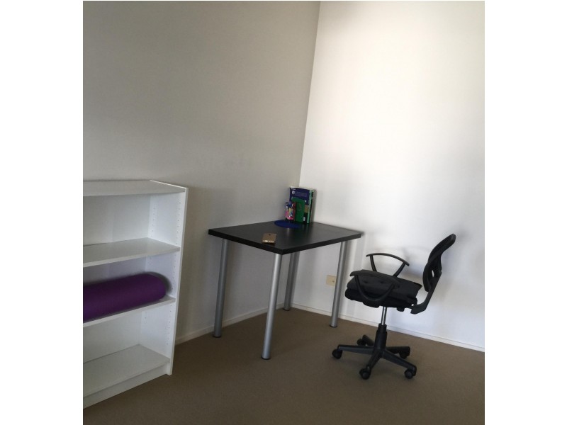 1047/18 Manning St, Milton QLD 4064