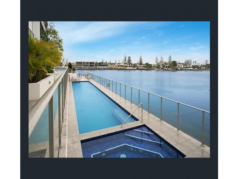 30-32 Paradise Island, Surfers Paradise QLD 4217