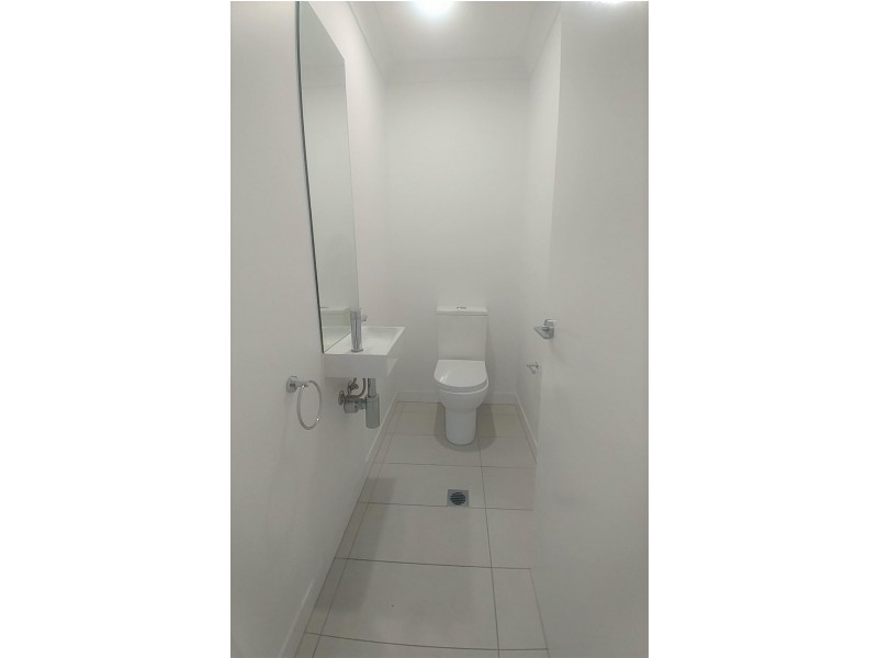 8/46 Clover Hill Drive, Mudgeeraba QLD 4213