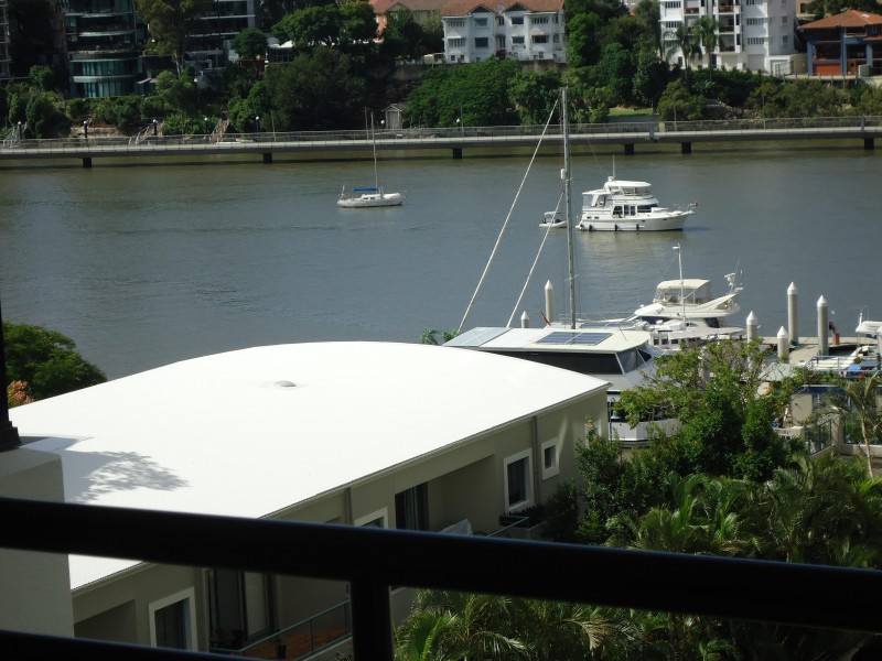 15 Goodwin Street, Kangaroo Point QLD 4169