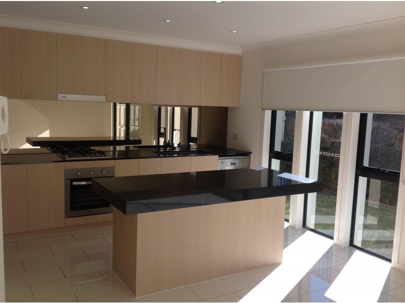 49 Easthill Drive, Robina QLD 4226