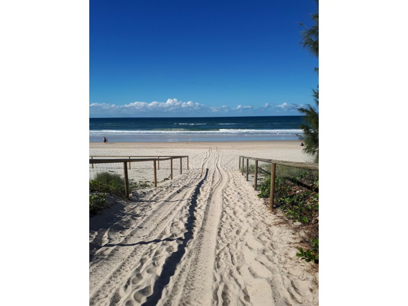 21-25 Old Burleigh Road, Surfers Paradise QLD 4217