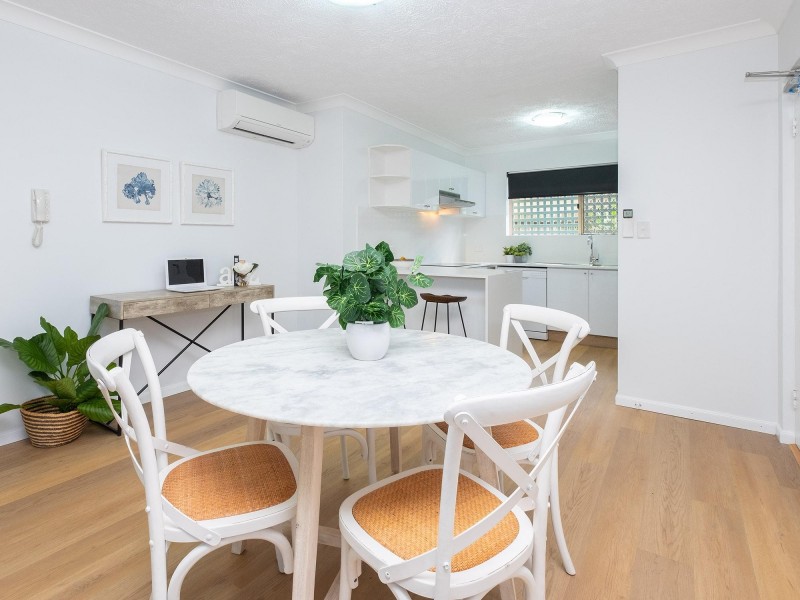 6 Elliott Street, Clayfield QLD 4011