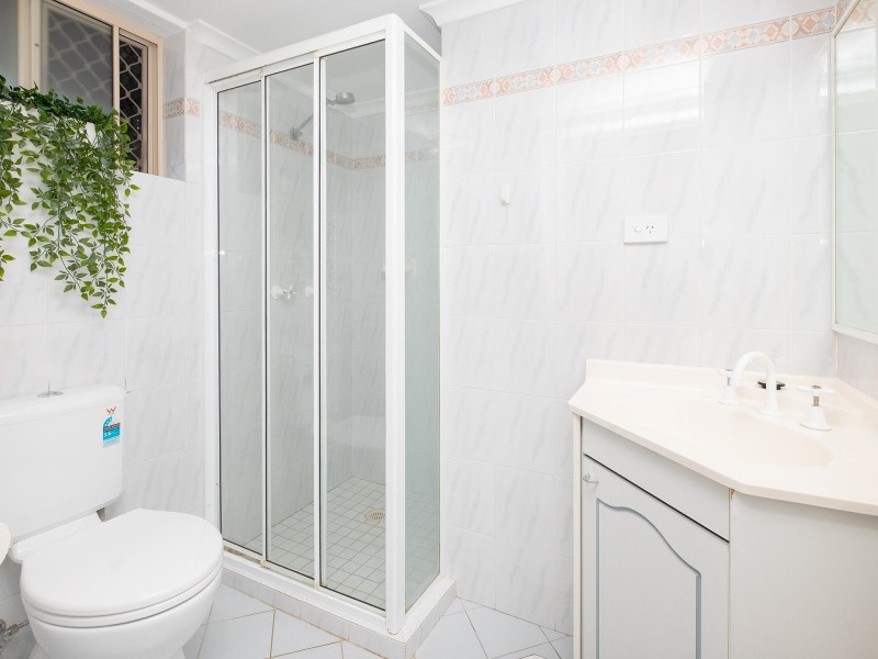 6 Elliott Street, Clayfield QLD 4011