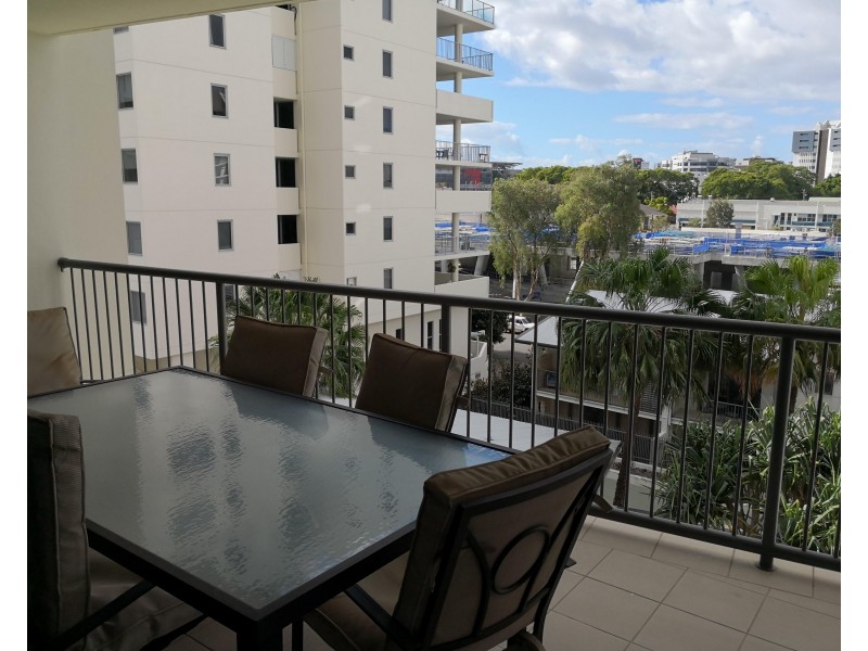 1043/18 Manning St, Milton QLD 4064