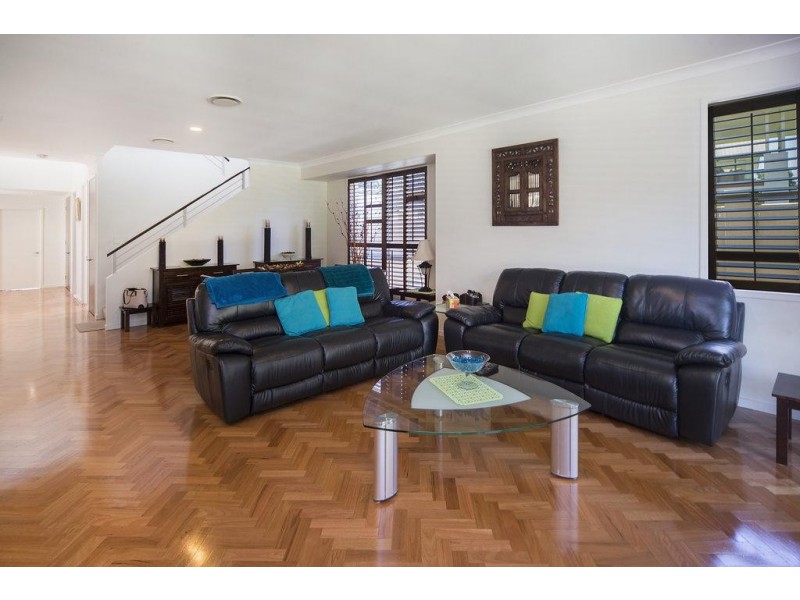 192 Easthill Drive, Robina QLD 4226