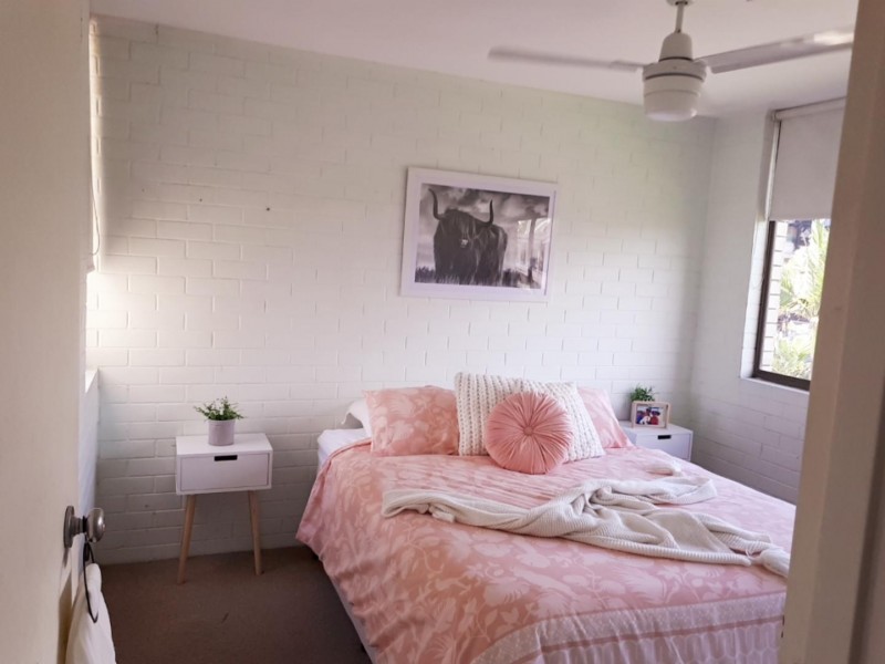 21-25 Old Burleigh Road, Surfers Paradise QLD 4217