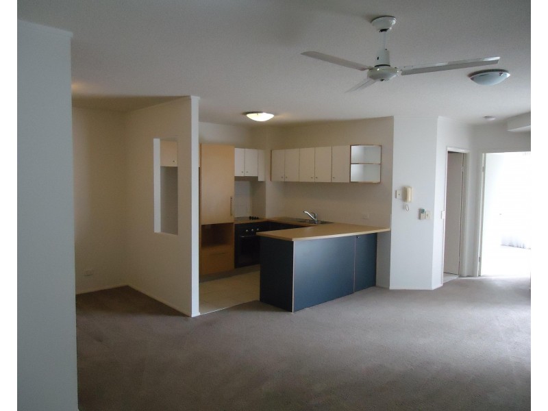 15 Goodwin Street, Kangaroo Point QLD 4169