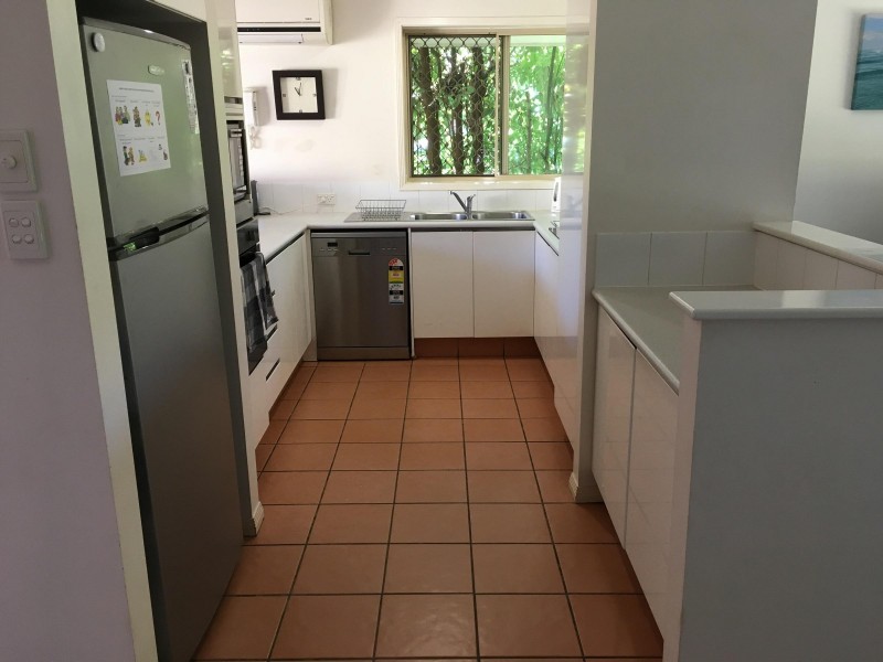 152 Palm Meadows Drive, Carrara QLD 4211