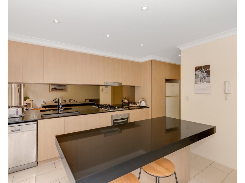 38 Easthill Drive, Robina QLD 4226