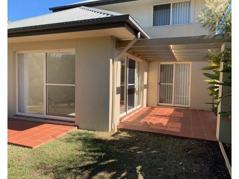 259 Easthill Drive, Robina QLD 4226