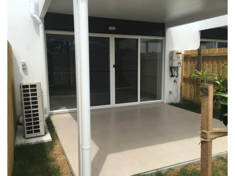 8/46 Clover Hill Drive, Mudgeeraba QLD 4213