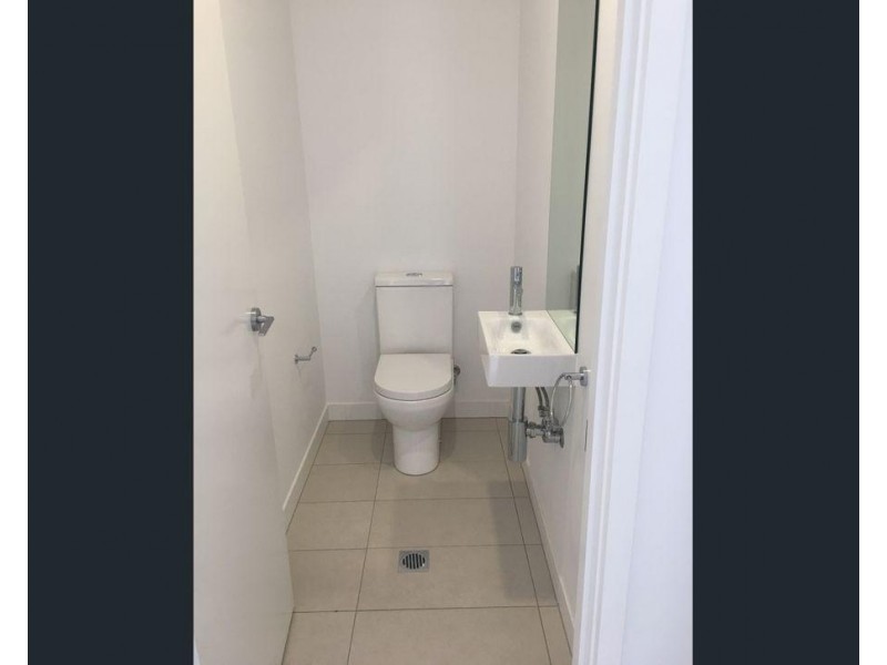 8/46 Clover Hill Drive, Mudgeeraba QLD 4213