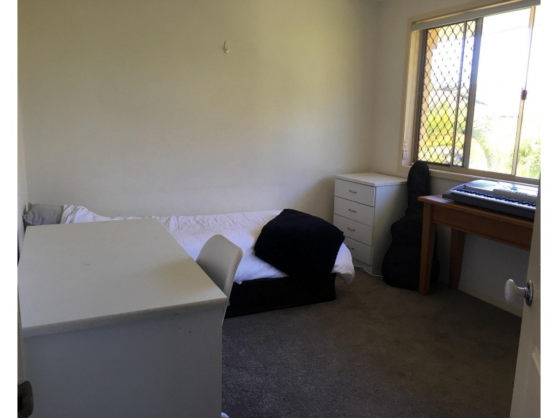 152 Palm Meadows Drive, Carrara QLD 4211