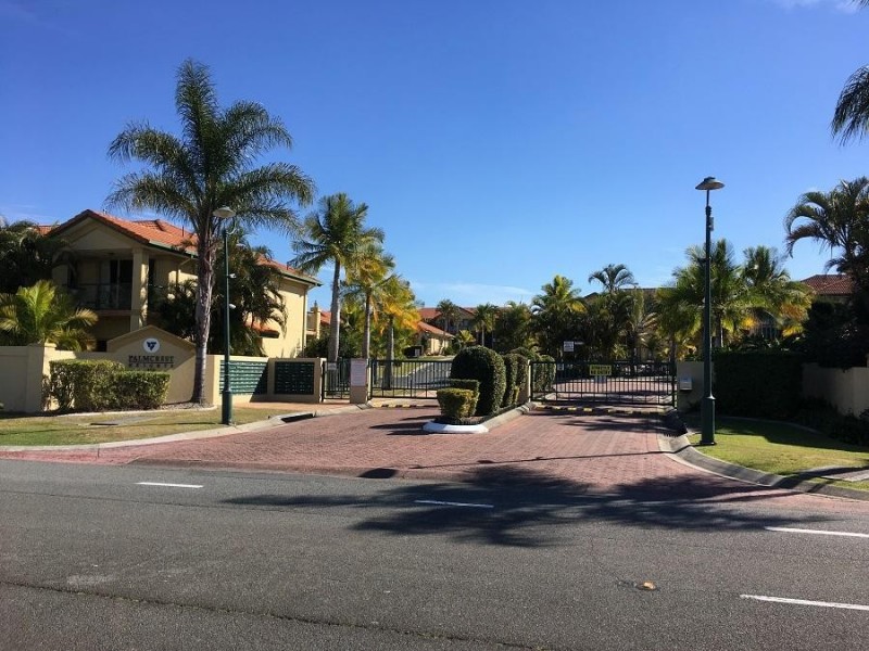 152 Palm Meadows Drive, Carrara QLD 4211