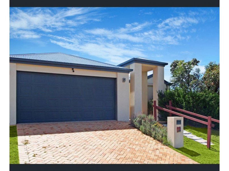 Sandstone Point QLD 4511