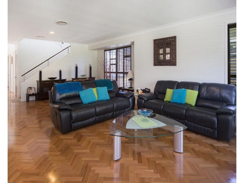 192 Easthill Drive, Robina QLD 4226