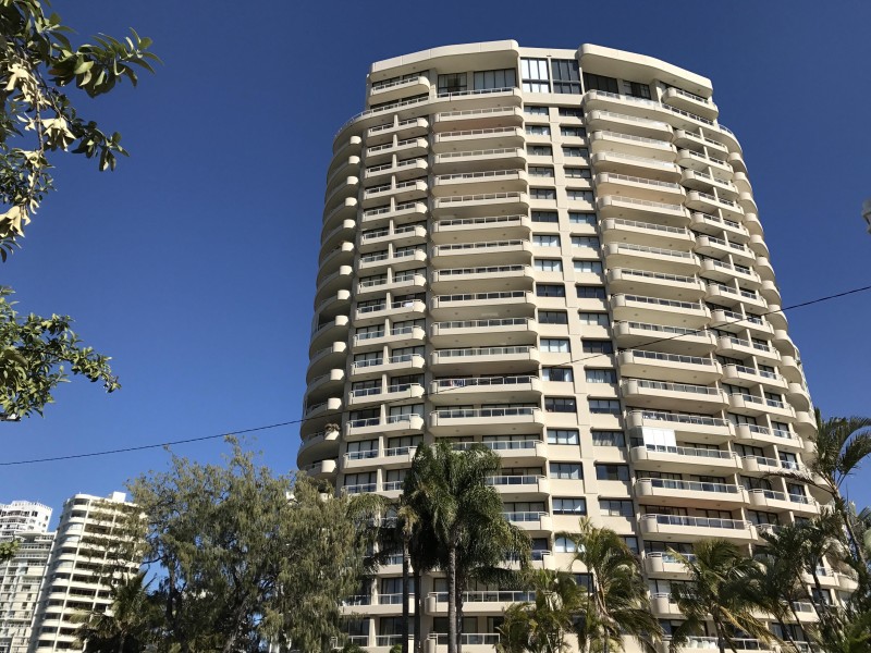 10/3 Cunningham Ave, Main Beach QLD 4217