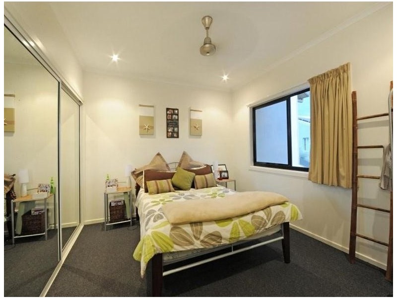 25 Abell Road, Cannonvale QLD 4802